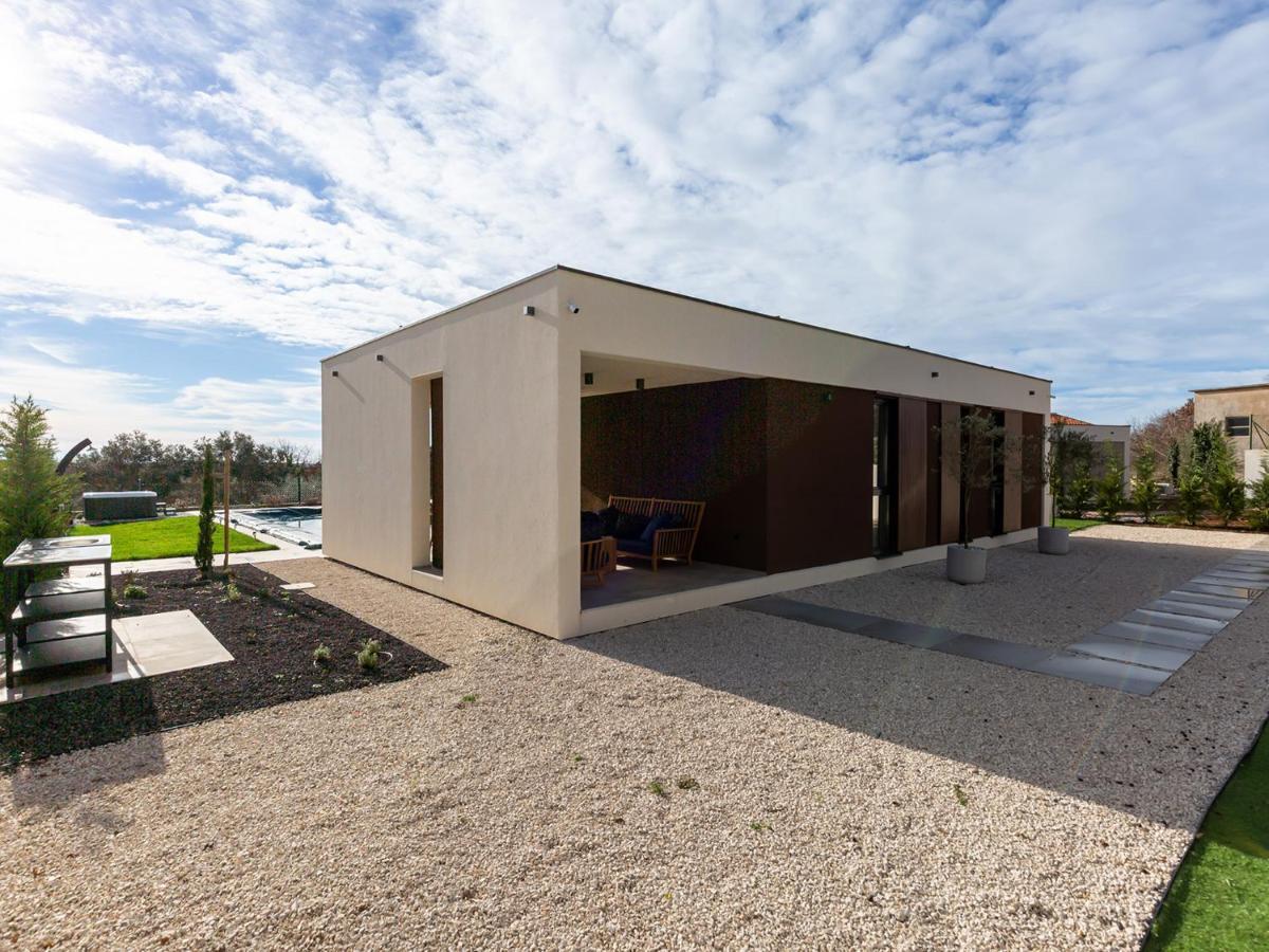 Villa Moderna San Lorenzo Orbanici Экстерьер фото