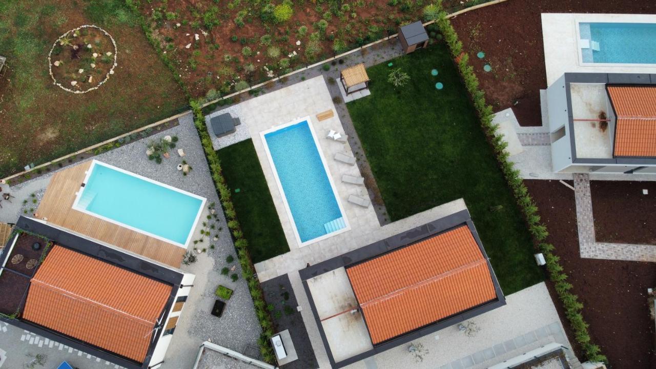 Villa Moderna San Lorenzo Orbanici Экстерьер фото